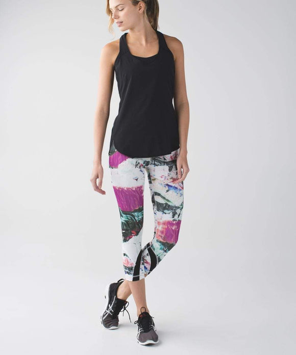 Lululemon Run: Inspire Crop II All Full-On Luxtreme in Pigment Wave Multi / Black - Size 2