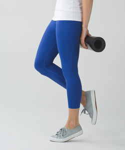 Lululemon Zone In Crop - Size 6